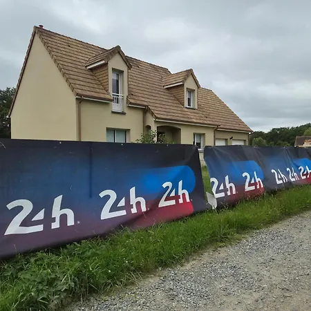 130m2 - Circuit 24h Le Mans Kwatera prywatna