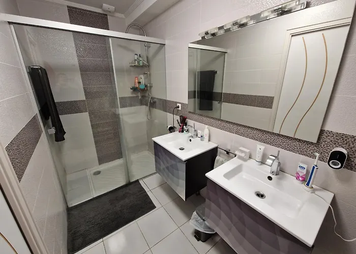 130m2 - Circuit 24h Le Mans 民宿 阿纳齐